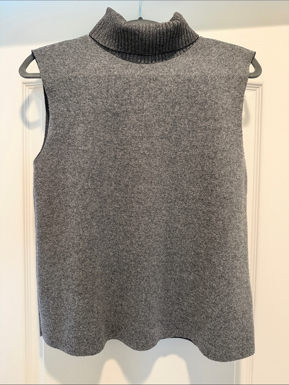 Zara- Sleeveless Turtleneck Knit Top - Gray